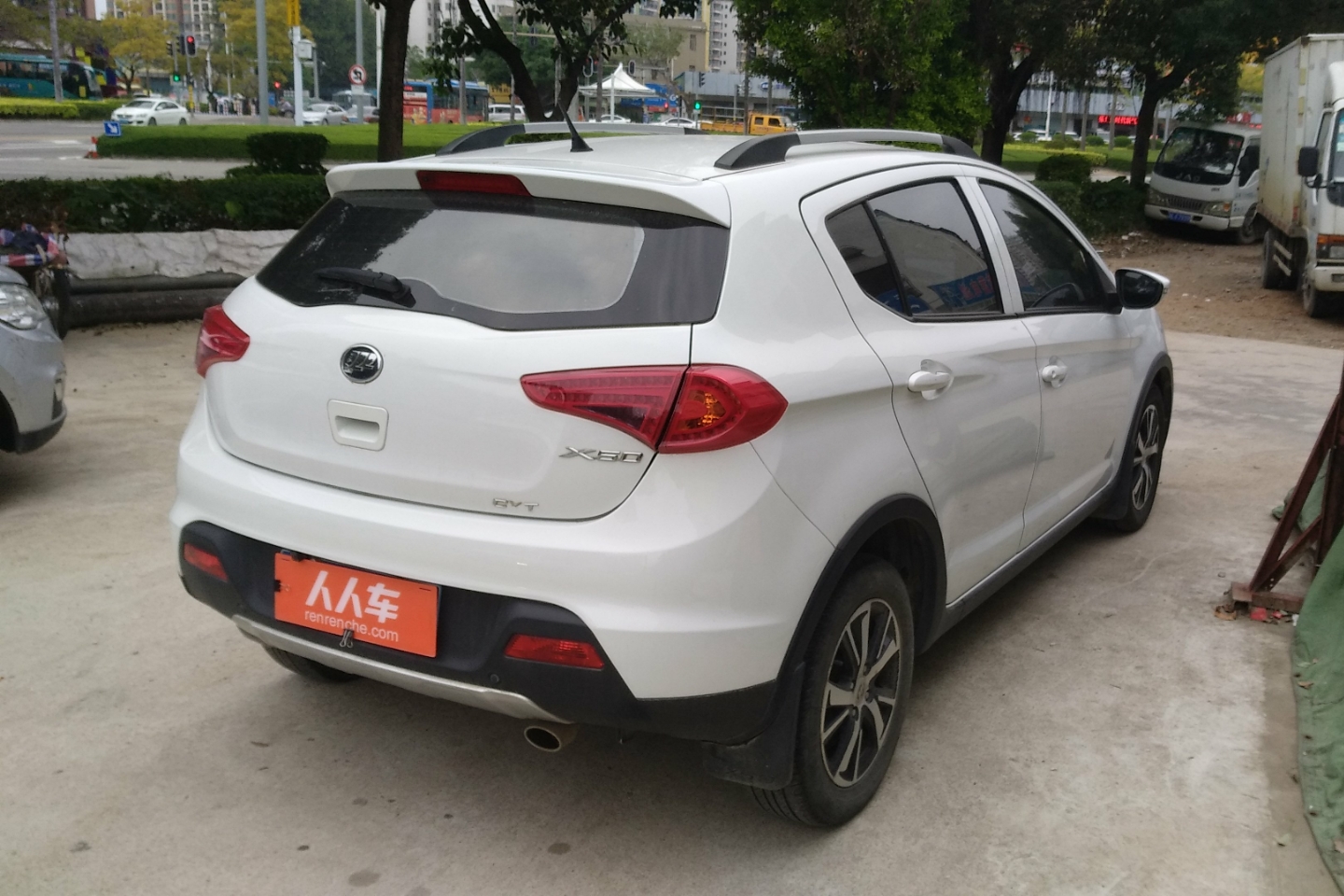 力帆x50 2014款 1.5l 自动 精英型 (国Ⅳ)