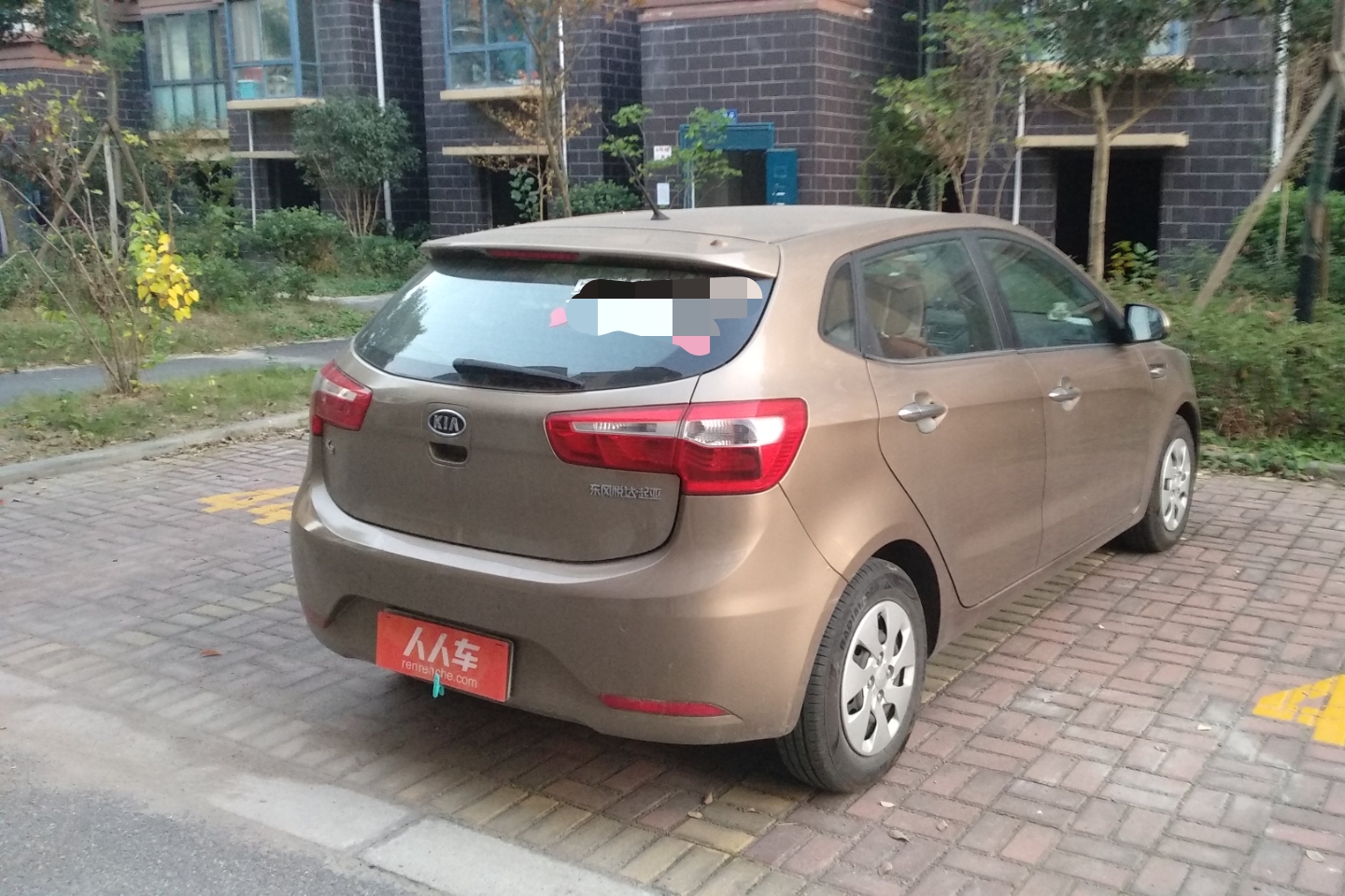 起亚k2 2012款 1.4l 手动 5门5座两厢车 gls (国Ⅳ)