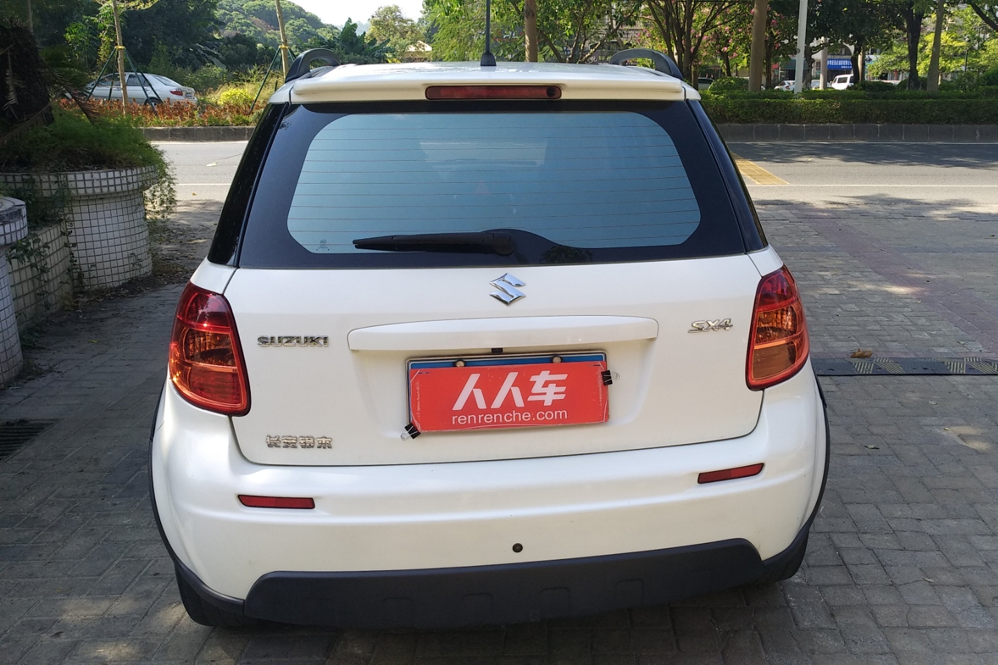 铃木天语sx4 2011款 1.6l 手动 5门5座两厢车 灵动型(国)