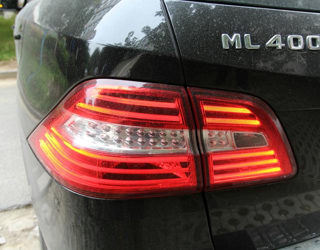 奔驰M级 ML400 [进口] 2015款 3.0T 自动 汽油 动感型 (欧Ⅳ) 