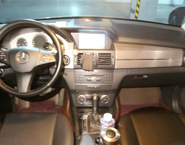 奔驰GLK级 GLK300 [进口] 2011款 3.0L 自动 汽油 动感型 