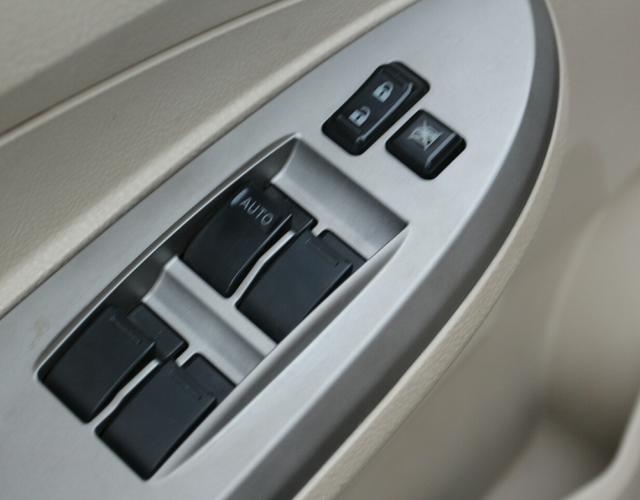 比亚迪L3 2012款 1.5L 手动 舒适型 (国Ⅳ) 