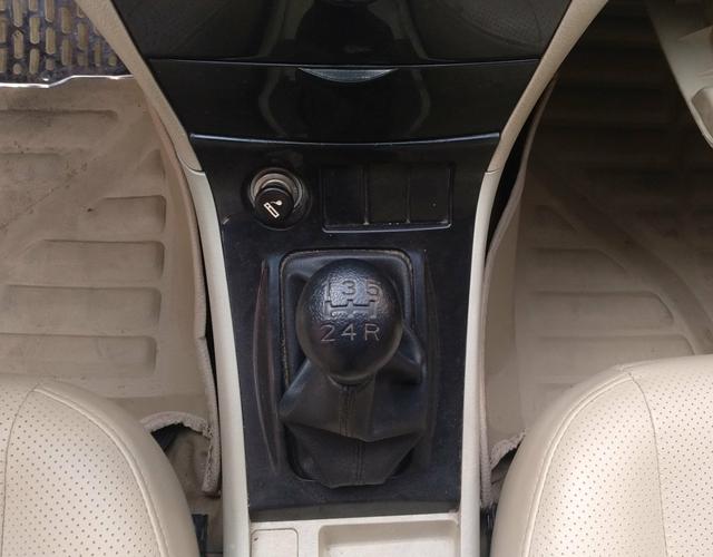 比亚迪F3 白金11版 2011款 1.5L 手动 标准型 (国Ⅳ) 