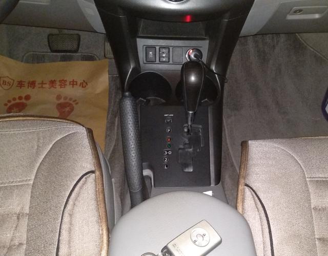 丰田RAV4 2009款 2.4L 自动 四驱 豪华型 (国Ⅳ) 