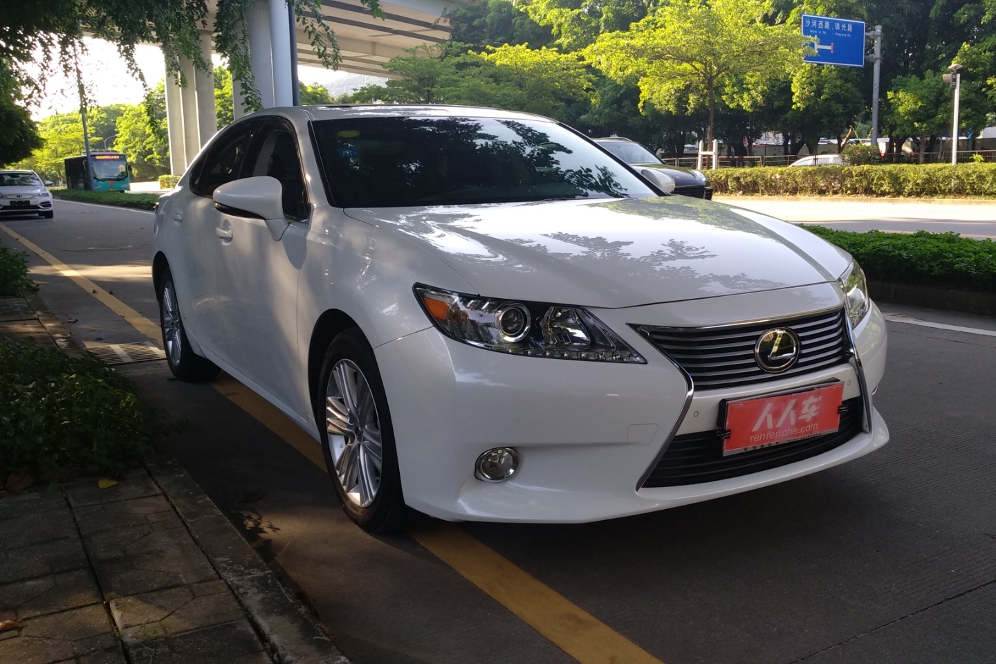 雷克萨斯es 250 [进口] 2012款 2.5l 自动 精英版