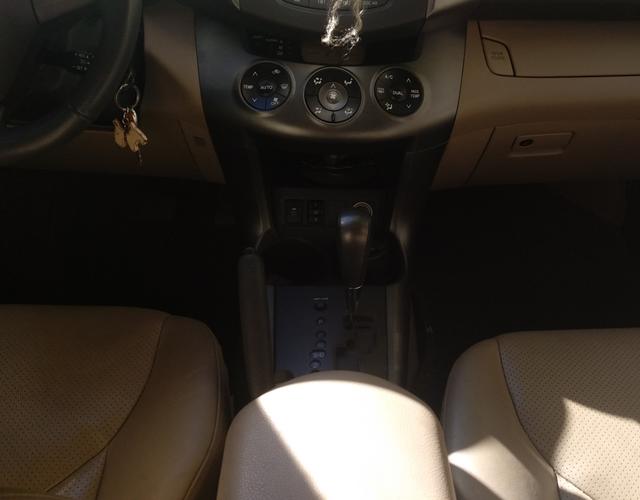 丰田RAV4 2011款 2.0L 自动 前驱 豪华型 (国Ⅳ) 