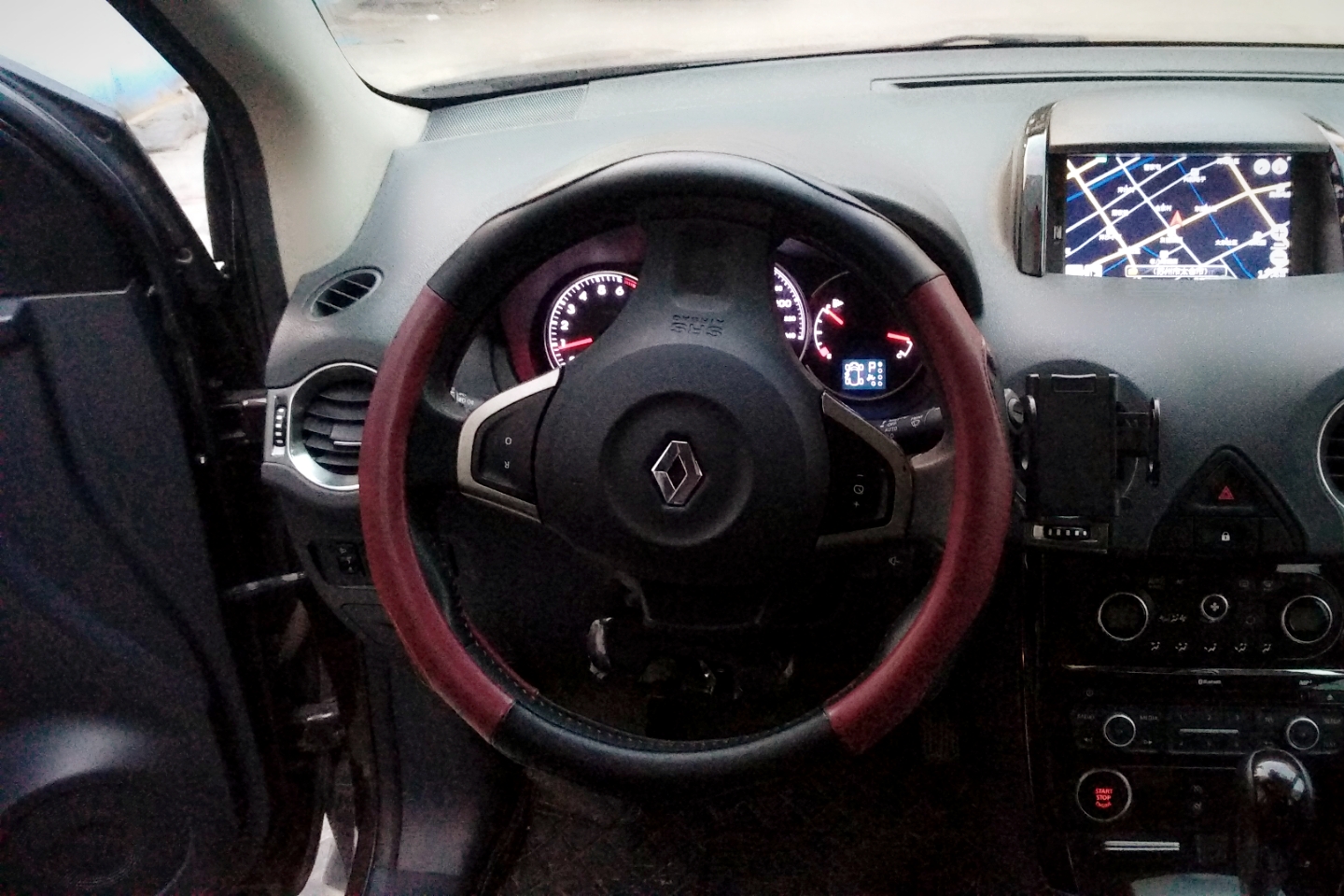 雷诺科雷傲 [进口] 2014款 2.5L 自动 前驱 舒适版 