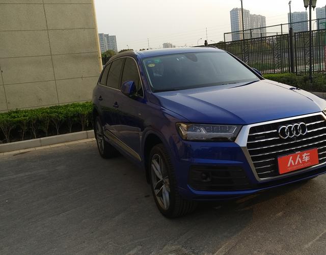 奥迪Q7 45 [进口] 2016款 3.0T 自动 S-Line尊贵型 