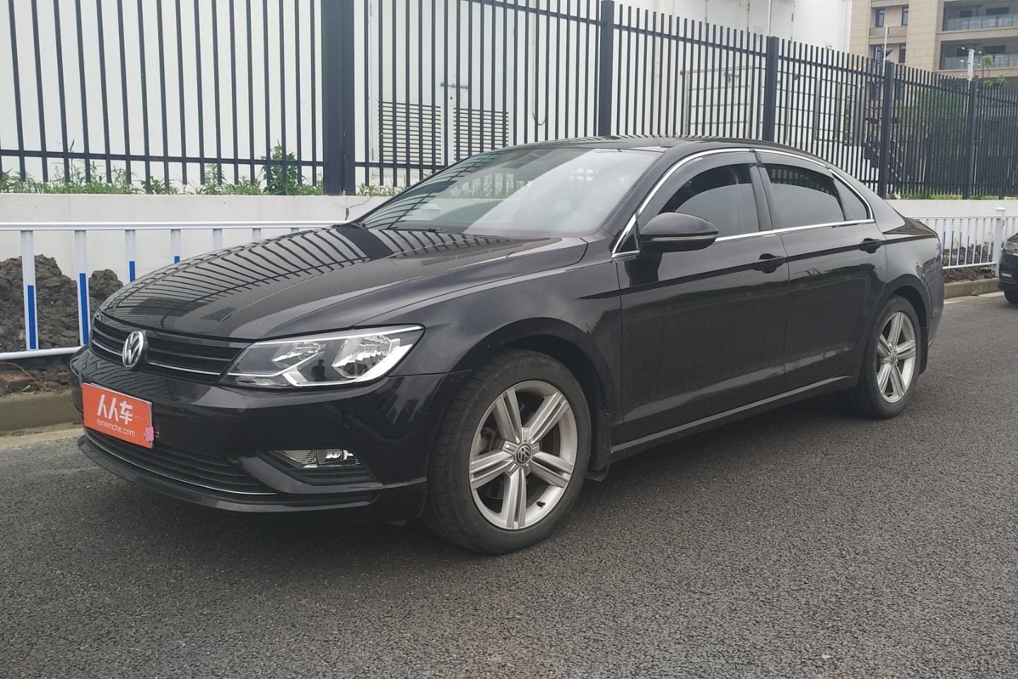 大众凌渡2015款18t自动330tsi舒适版国Ⅴ