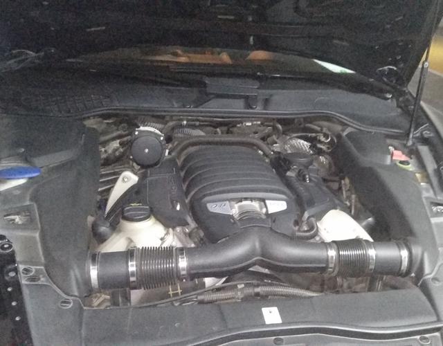 保时捷Cayenne [进口] 2012款 4.8L 自动 四驱 汽油 GTS 