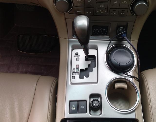 丰田汉兰达 2009款 3.5L 自动 四驱 豪华版 (国Ⅳ) 