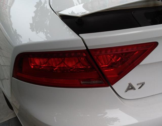 奥迪A7掀背 [进口] 2012款 3.0T 自动 豪华型 