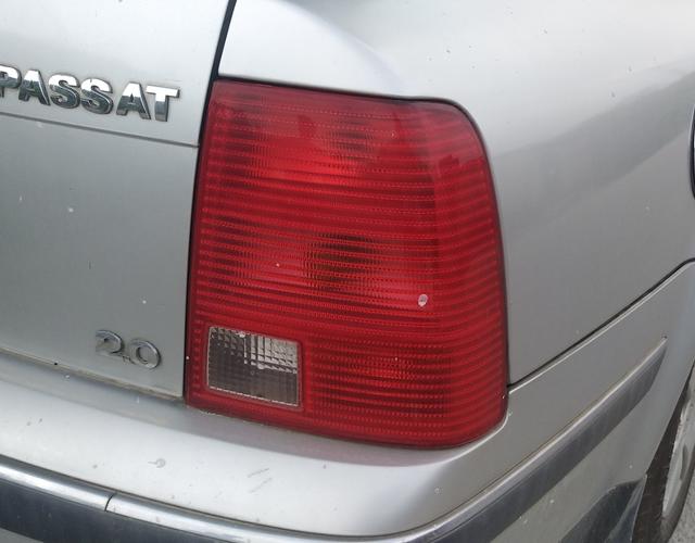 大众帕萨特 2005款 2.0L 自动 汽油 超值版 (国Ⅲ) 