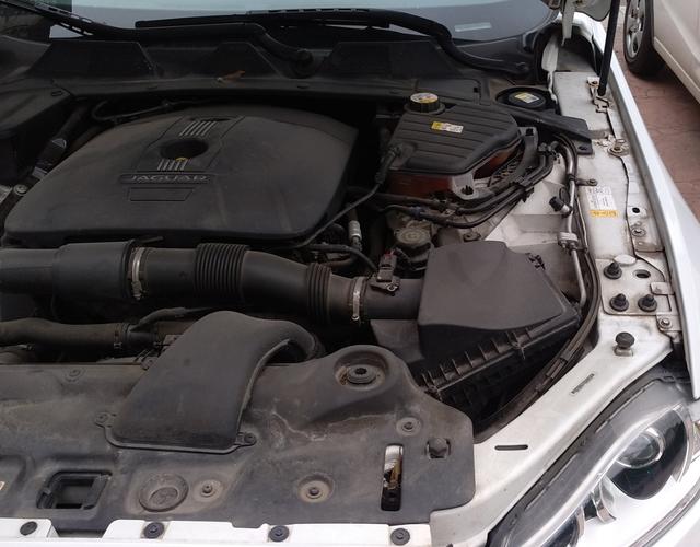 捷豹XJ L [进口] 2014款 2.0T 自动 汽油 全景商务版 (欧Ⅳ) 