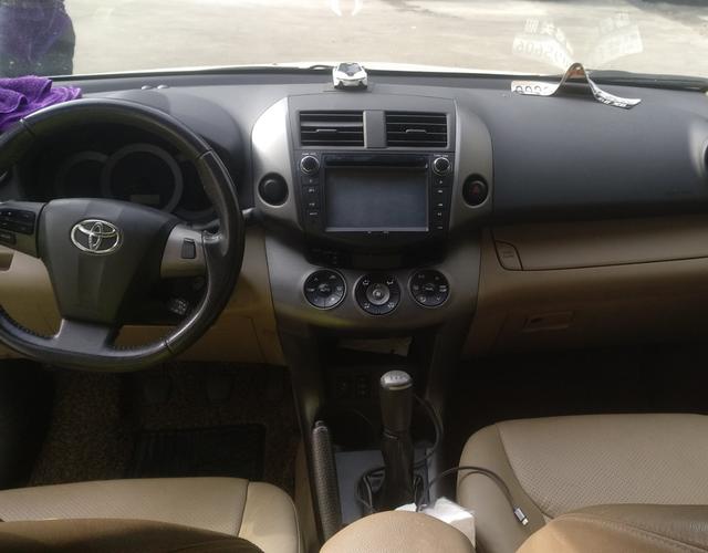 丰田RAV4 2011款 2.0L 手动 前驱 豪华型 (国Ⅳ) 