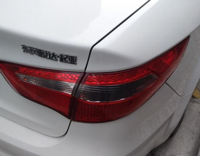 起亚K2 2012款 1.6L 自动 4门5座三厢车 Premium (国Ⅳ) 