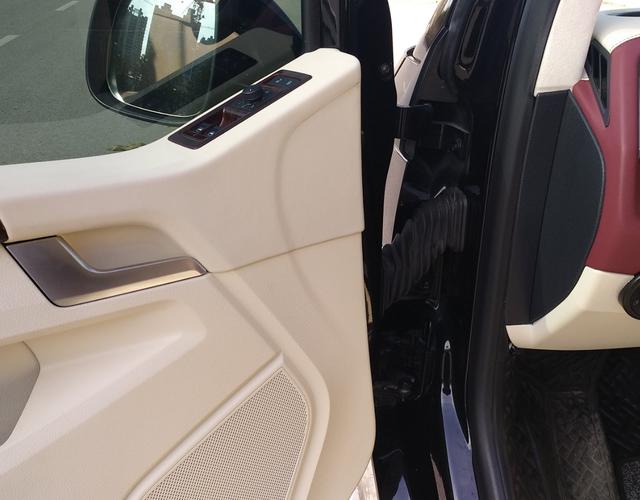 大众凯路威 [进口] 2018款 2.0T 自动 7座 汽油 舒适版 