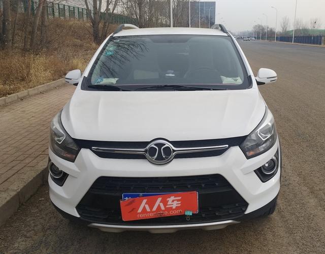 北京汽车绅宝X25 2015款 1.5L 手动 舒适版 (国Ⅳ) 