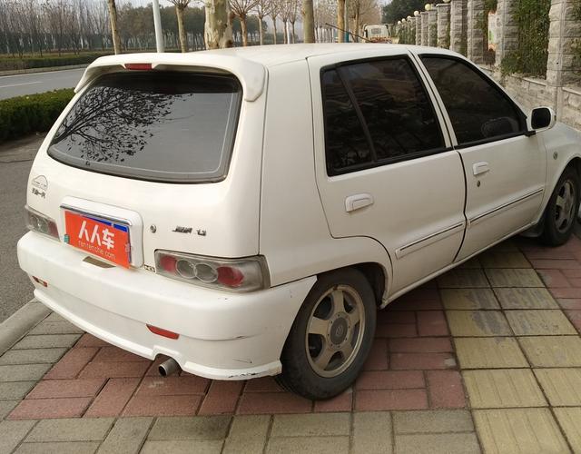 天津一汽夏利N3 2004款 1.3L 手动 两厢轿车 基本型 (国Ⅲ) 