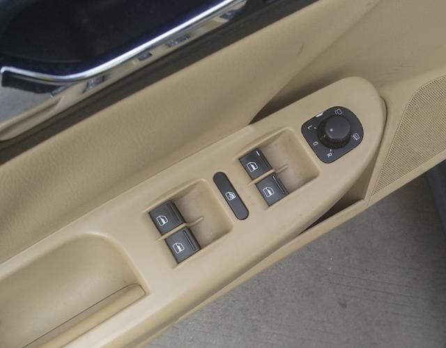 大众迈腾 2007款 1.8T 自动 汽油 舒适型 (国Ⅲ) 