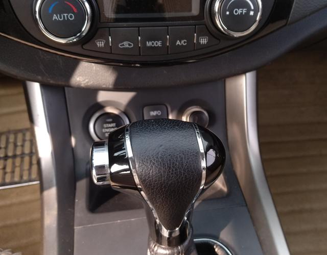 海马S5 2015款 1.5T 自动 前驱 豪华运动版 (国Ⅴ) 
