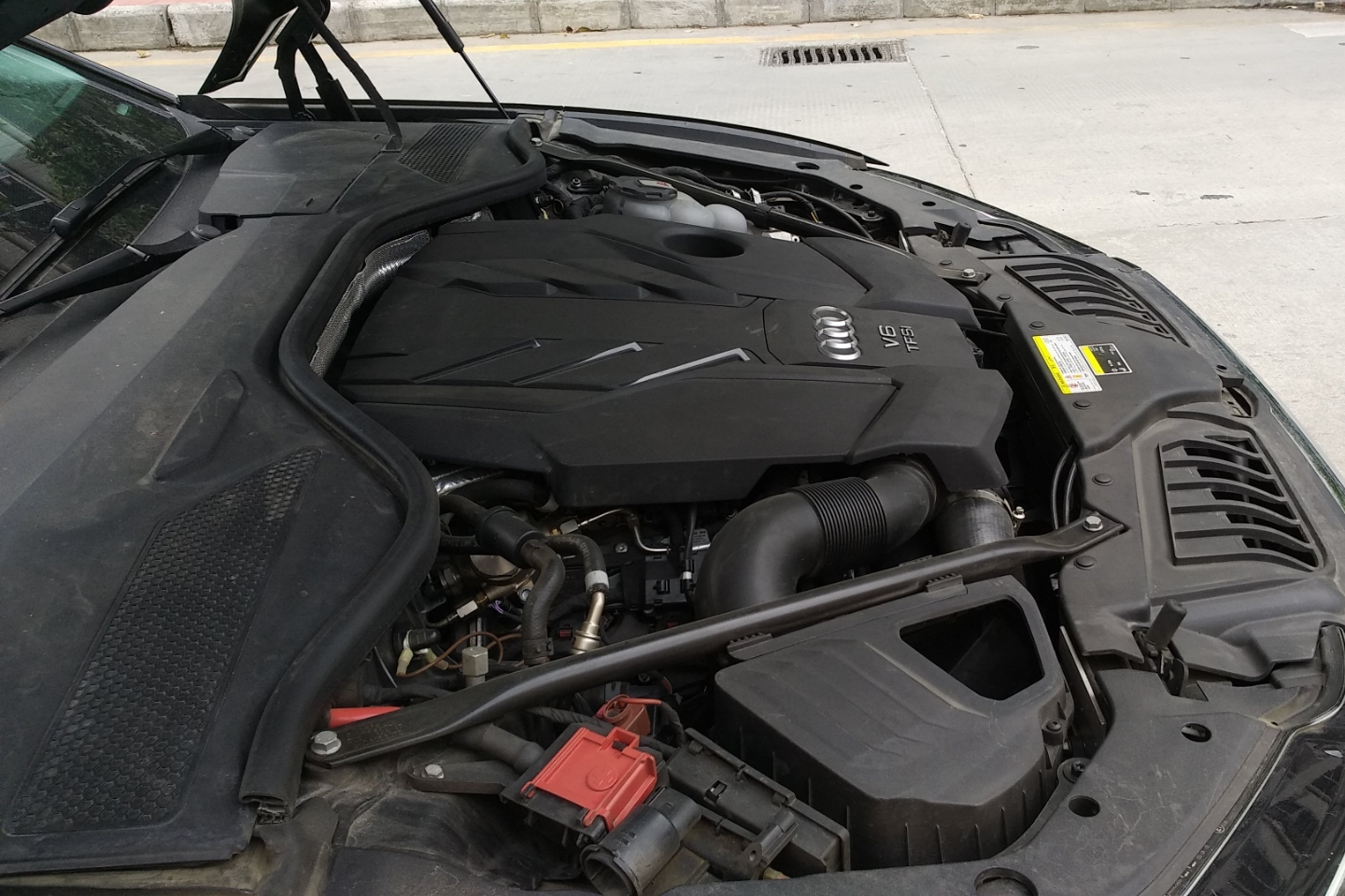 奥迪A8L 55 [进口] 2018款 3.0T 自动 汽油 投放版精英型 