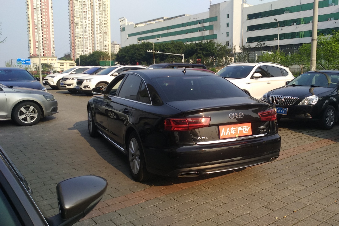 奥迪a6l tfsi 2016款 1.8t 自动 技术型 (国Ⅴ)