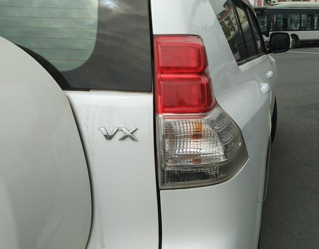 丰田普拉多 2010款 4.0L 自动 四驱 VX (国Ⅳ) 