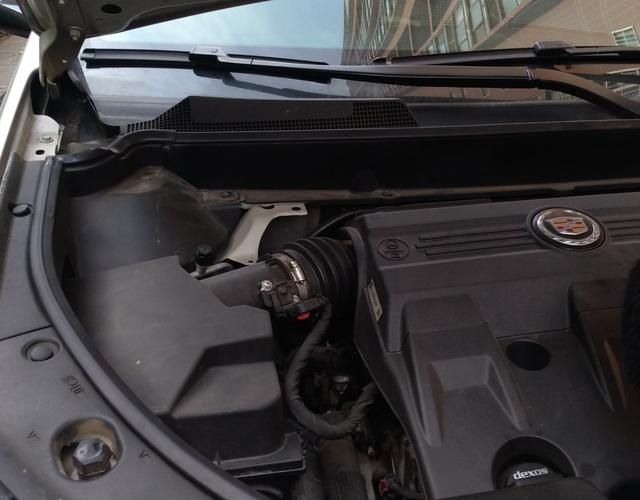 凯迪拉克SRX [进口] 2011款 3.0L 自动 四驱 豪华版 