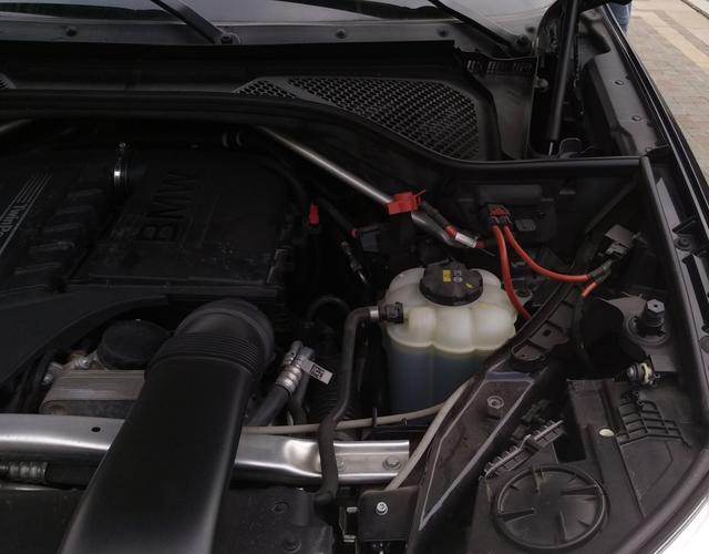 宝马X6 35i [进口] 2017款 3.0T 自动 四驱 汽油 M豪华运动型 