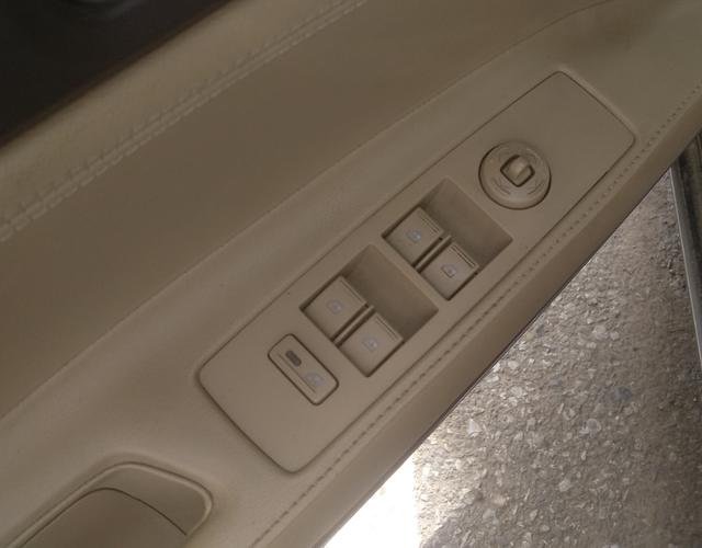 凯迪拉克赛威SLS 2011款 2.0T 自动 精英型 (国Ⅳ) 