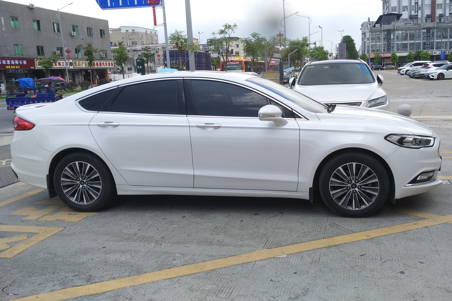 福特蒙迪欧2017款20t自动豪华型改款ecoboost200国Ⅴ