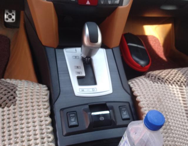 斯巴鲁傲虎 [进口] 2014款 2.5L 自动 四驱 雅尚运动版 (欧Ⅳ) 