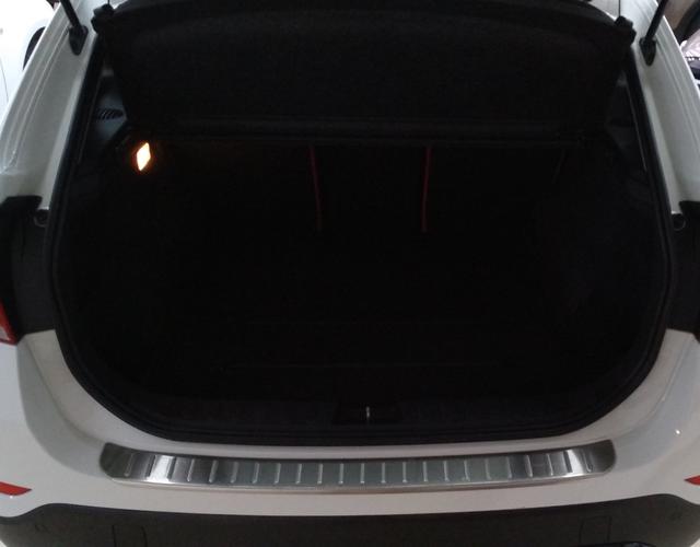 宝马X1 sDrive20i 2013款 2.0T 自动 后驱 汽油 运动设计套装 (国Ⅳ) 