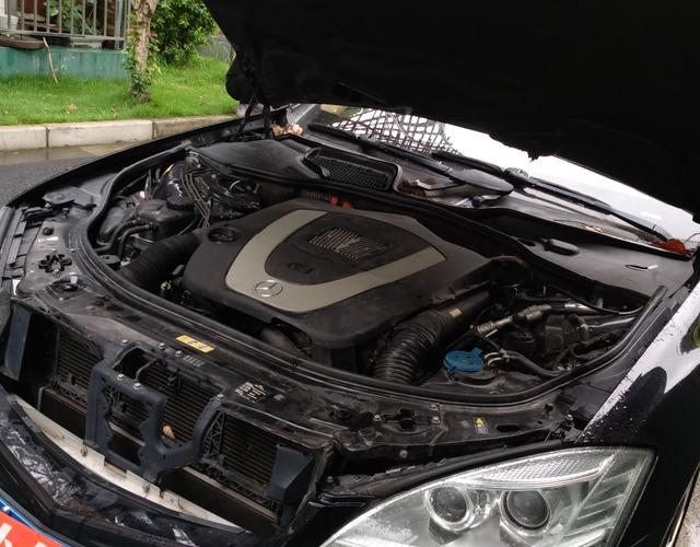 奔驰S级 S400 [进口] 2012款 3.5L 自动 油电混合 加长版Grand-Edition 