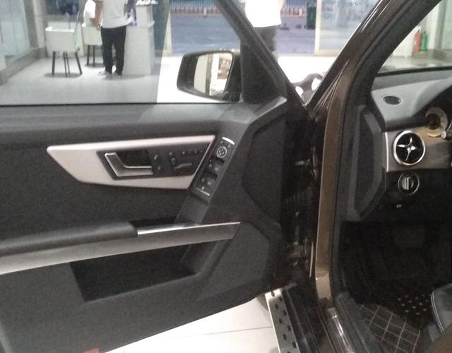 奔驰GLK GLK260 2015款 2.0T 自动 汽油 动感型极致版 (国Ⅴ) 