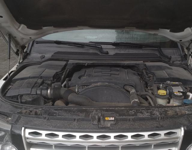路虎发现 [进口] 2015款 3.0T 自动 四驱 柴油 HSE 