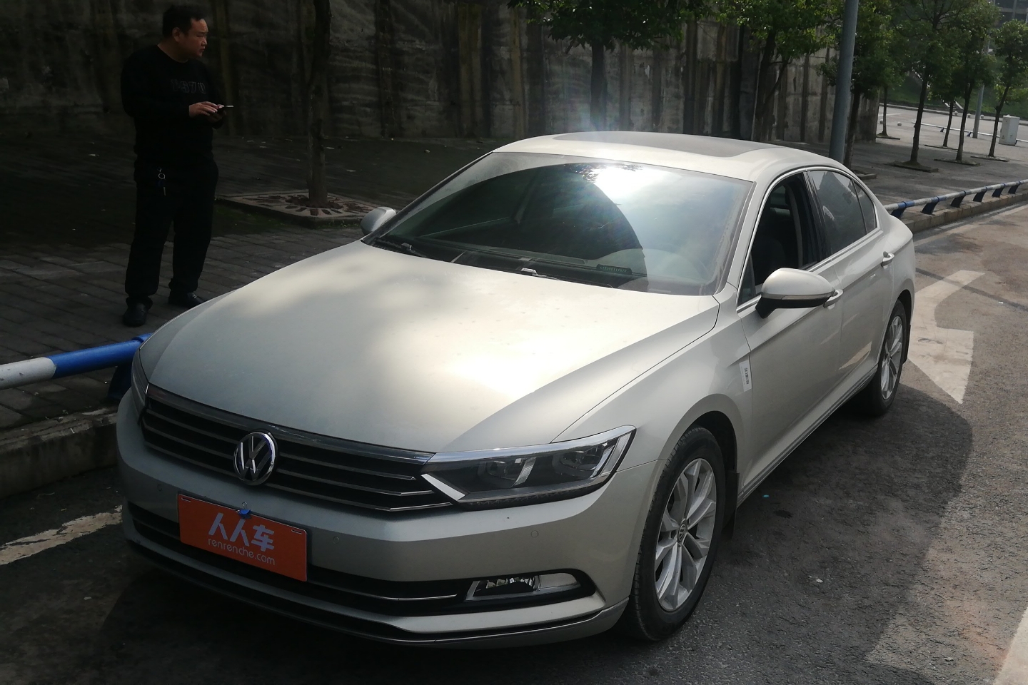 大众迈腾2017款18t自动汽油330tsi豪华型国Ⅴ