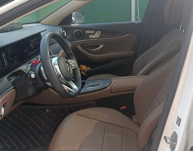 奔驰E级 E300L 2018款 2.0T 自动 汽油 运动时尚型改款 (国Ⅴ) 