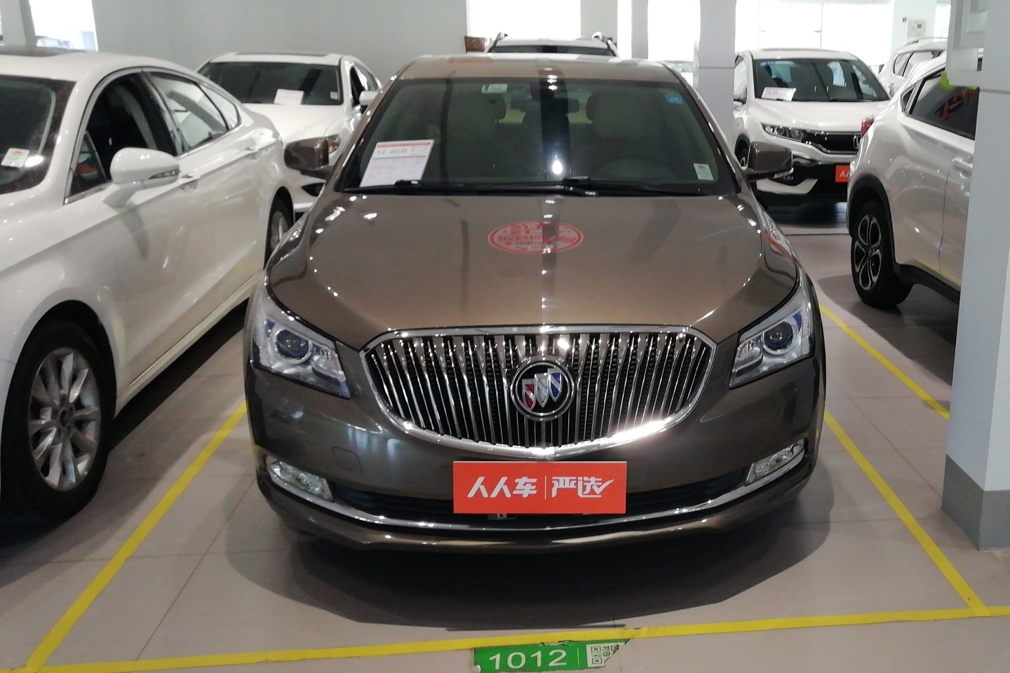 别克君越2013款24l自动领先舒适型国Ⅳ