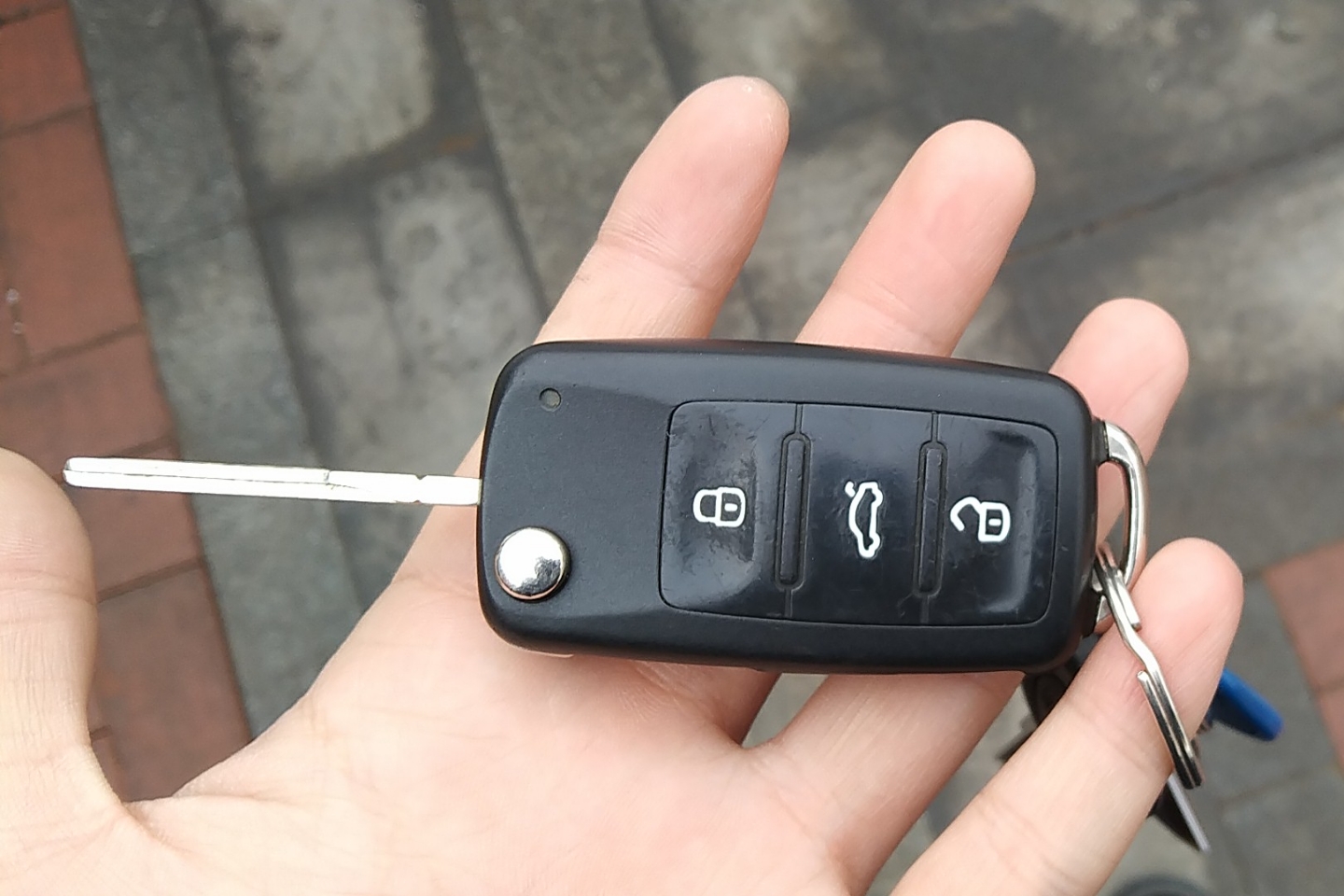 大众速腾 2015款 1.6l 自动 舒适型 (国Ⅴ)