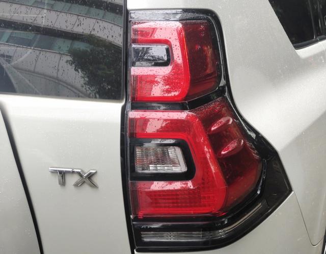 丰田普拉多 2018款 3.5L 自动 四驱 TX-L后挂备胎 (国Ⅴ) 