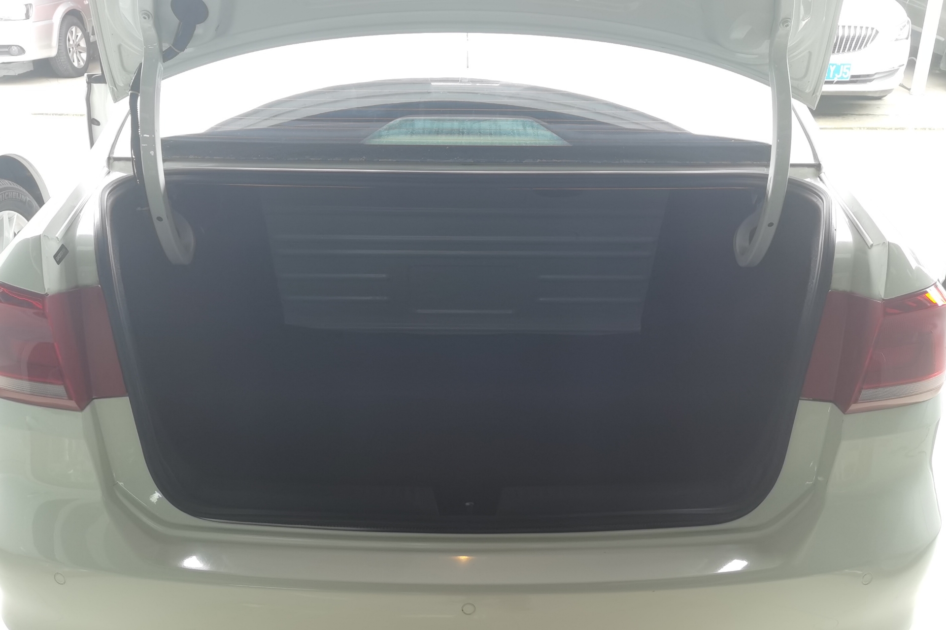 大众桑塔纳 2015款 1.6L 自动 舒适版 (国Ⅳ) 
