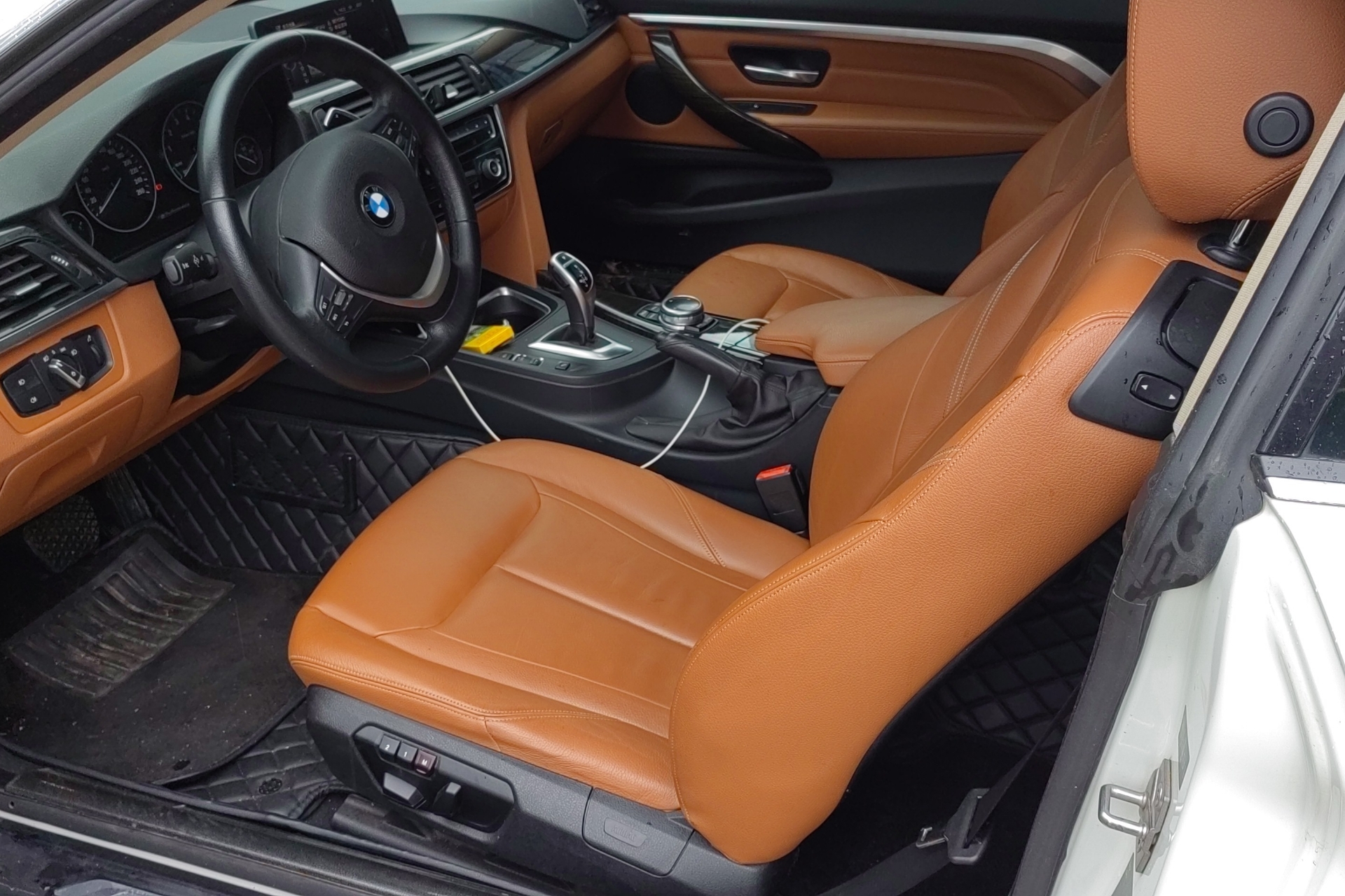 宝马4系双门轿跑 428i [进口] 2014款 2.0T 自动 豪华设计套装 