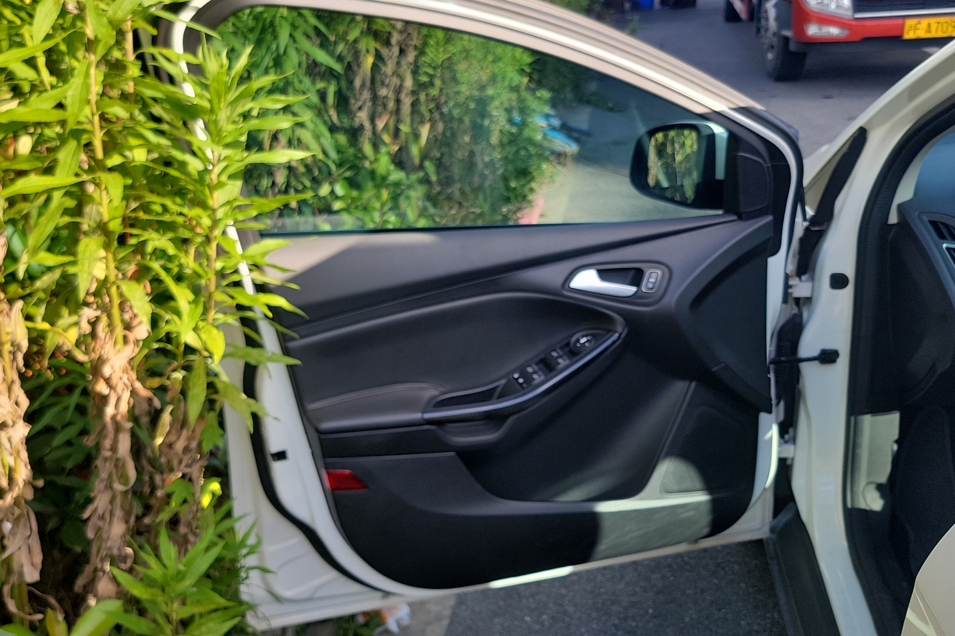 福特福克斯 2017款 1.5T 自动 5门5座两厢车 EcoBoost 180精英型 (国Ⅴ) 