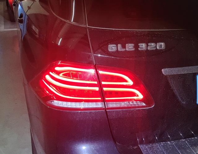 奔驰GLE级 GLE320 [进口] 2016款 3.0T 自动 豪华型 