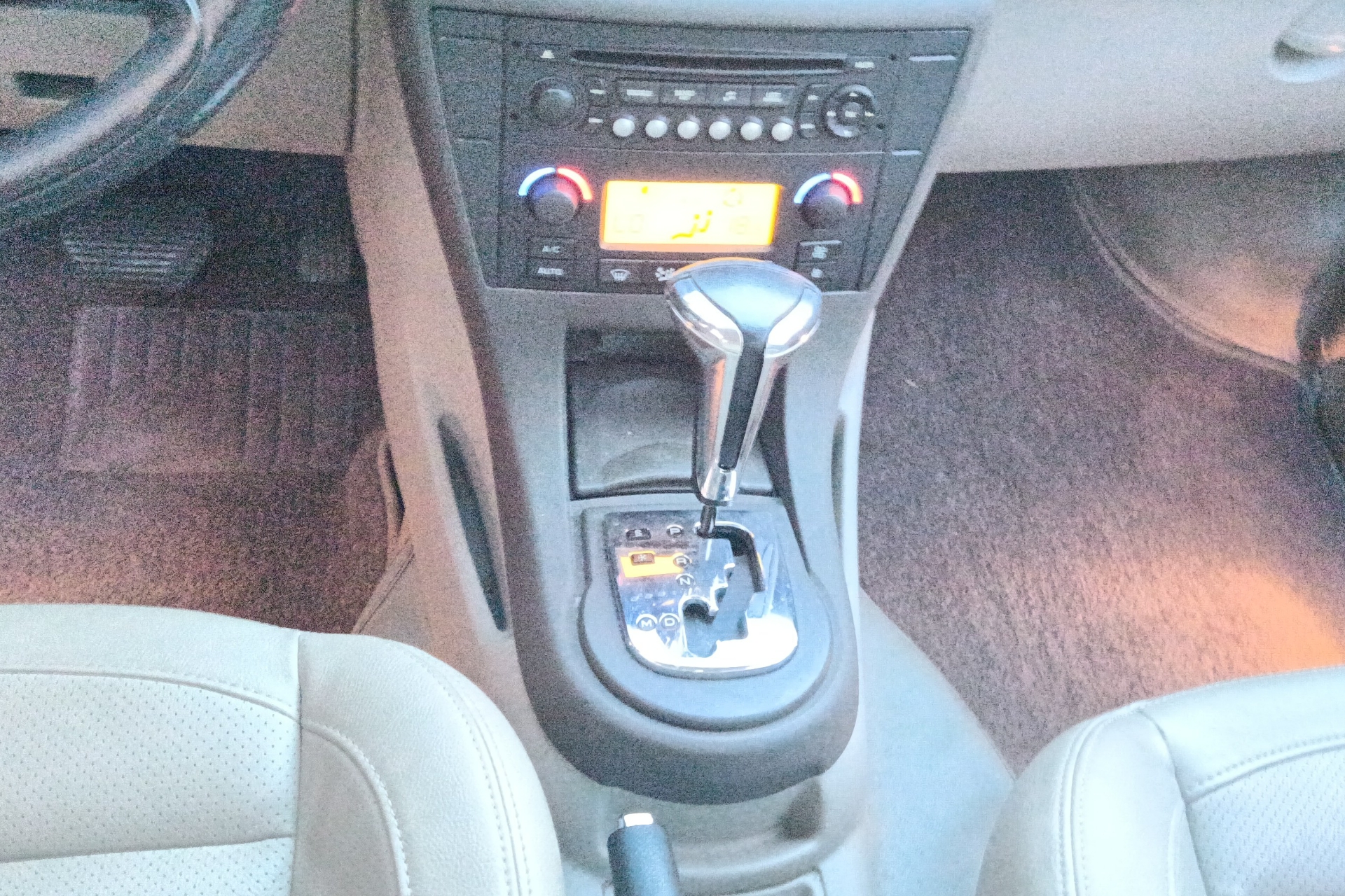 雪铁龙世嘉 2008款 1.6L 自动 两厢轿车 舒适型 (国Ⅲ) 