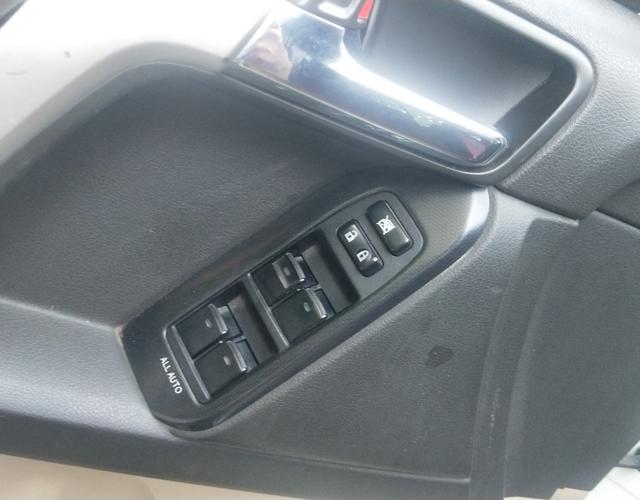 丰田普拉多 2010款 4.0L 自动 四驱 TX-L (国Ⅳ) 