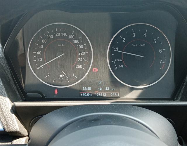 宝马2系双门轿跑 220i [进口] 2014款 2.0T 自动 领先型 (欧Ⅴ) 
