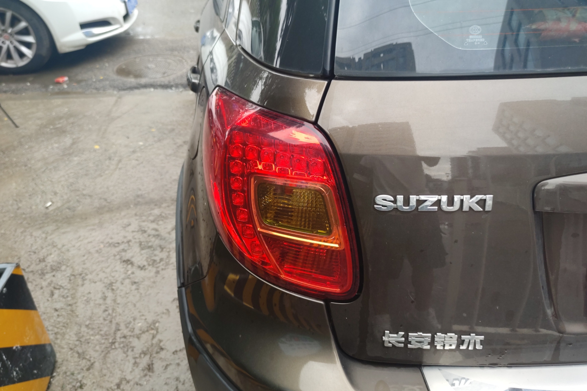 铃木天语SX4 2012款 1.6L 手动 5门5座两厢车 锐骑型 (国Ⅴ) 